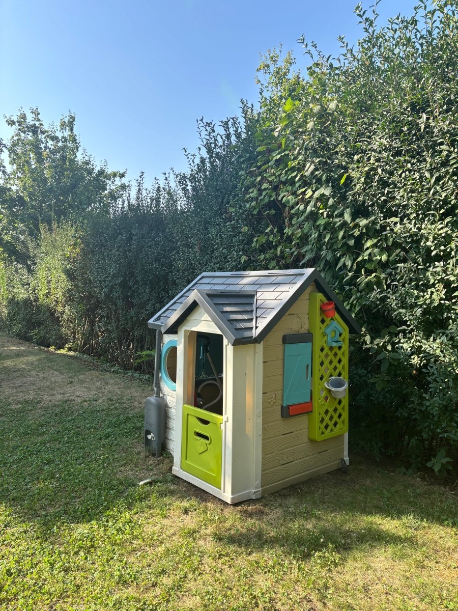 Location Maisonnette Enfants dès 2 Ans – Jeux Extérieurs - PretaLouer Maisonnette