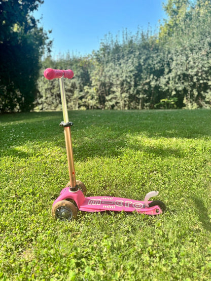 Louez la Trottinette Rose pour Fille de 2 à 7 Ans - PretaLouer Trottinette